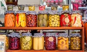 راهنمای رعایت نسبت سرکه و آب در ترشی