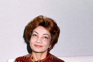 سفر در زمان؛ «اشرف پهلوی» در کنار پدر، خواهر و برادرش در تهران؛ سال 1303