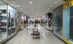 روایت تلخ کاسبان جنوب از بازار بی‌ مشتری در آستانه آغاز سال تحصیلی/ از سیتی‌ سنتر تا بازار زمرد؛ چرا چراغ بازار‌های قشم خاموش شد؟