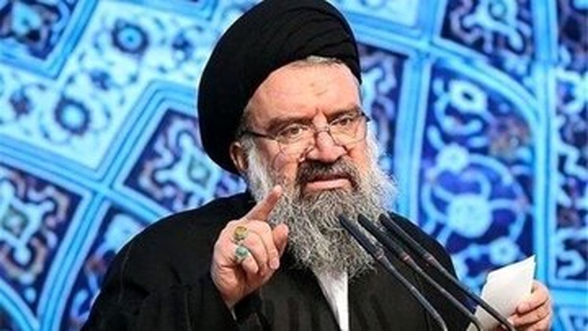 احمد خاتمی: خون جگر نمازخوانان و حزب اللهی‌ها بی‌حجابی است/ تئوریسین‌های بی‌حجابی کم‌کم مُنکرِ منکَر بودن بی‌حجابی می‌شوند

