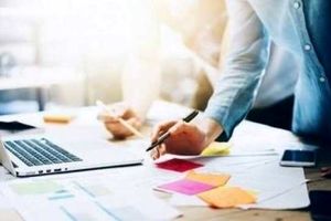 نسل Z؛ از بحران گریخت، در بحران فرود آمد