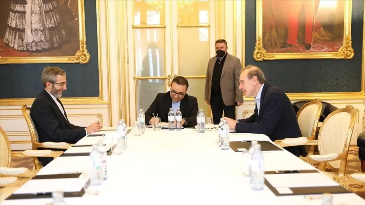 دیدار مورا و باقری یکشنبه