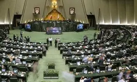 مخالفت مجلس با پلکانی شدن افزایش حقوق در سال آینده