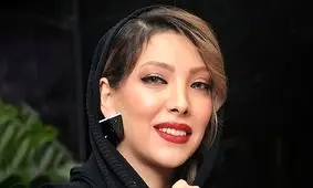 گریم جالب صدف اسپهبدی در پشت‌ صحنه یک نمایش