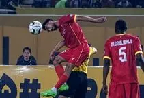 سپاهان و فولاد از ادامه لیگ برتر کنار کشیدند/ احتمال برگزاری لیگ کم شد