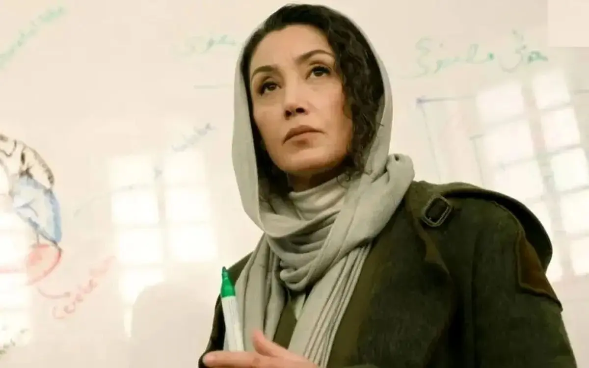 سفر زمان؛ چهرۀ «هدیه تهرانی» 29 ساله در «دنیا»؛ سال 80/ عکس
