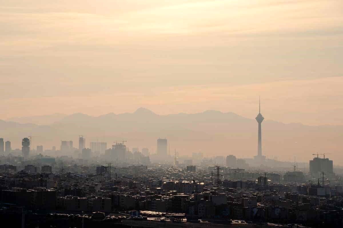 کیفیت هوای تهران «ناسالم برای گروه‌های حساس»