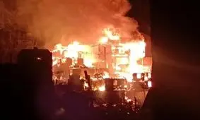 آتش‌سوزی در بازار امامزاده ابراهیم شفت؛ ۴۵ واحد در آتش سوخت

