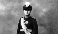  سفر به تاریخ؛ چهرۀ «عروس چهارده‌سالۀ قاجاری» که احمدشاه به او لقب «شمس اعظم» داد