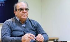 نامه سرگشاده عباس عبدی به پزشکیان درباره بنزین