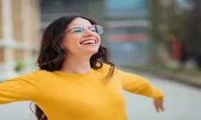 متولدین کدام ماه زندگی شادتری دارند؟
