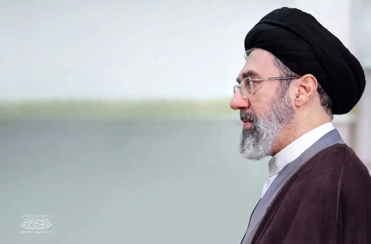 پاسخ رهبر انقلاب به بیانیه‌ جمعی از سخنران‌های مذهبی/ تصاویر