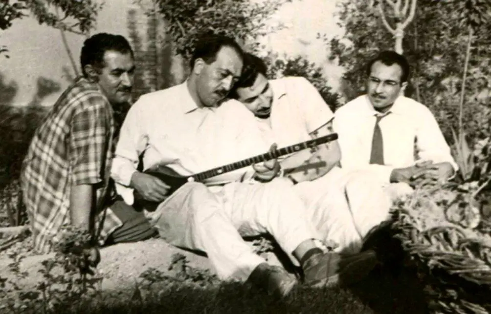 شاعری که در 34 سالگی کشته شد و ۳۱ سال بعد در سکوت مرد/ او نام دخترش را نیما گذاشت اما به پیشگام شعر نو تاخت