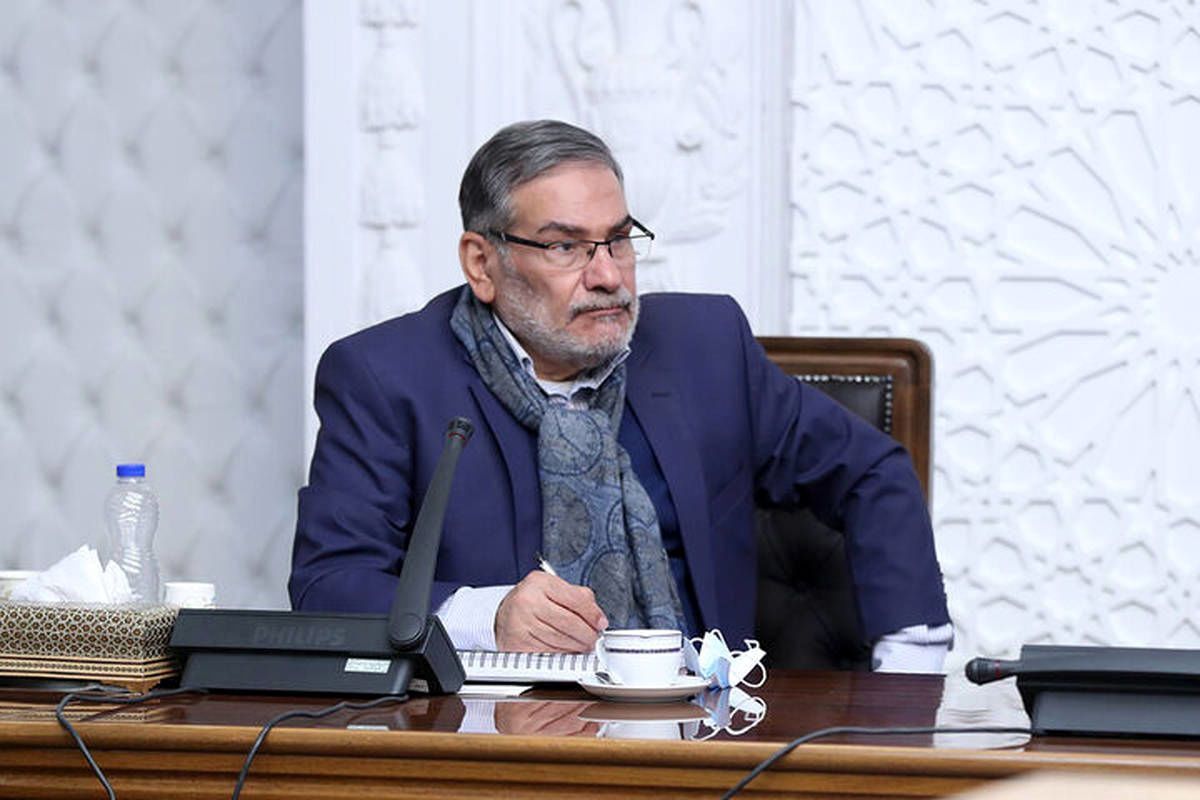 شمخانی: سحرگاهی که با گلوله آغاز شد، با التماس آتشبس به پایان رسید/ فردا، فقط تشییع نیست بلکه بیعت با آینده است