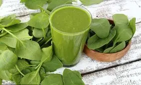 چرا نباید اسفناج را بپزیم