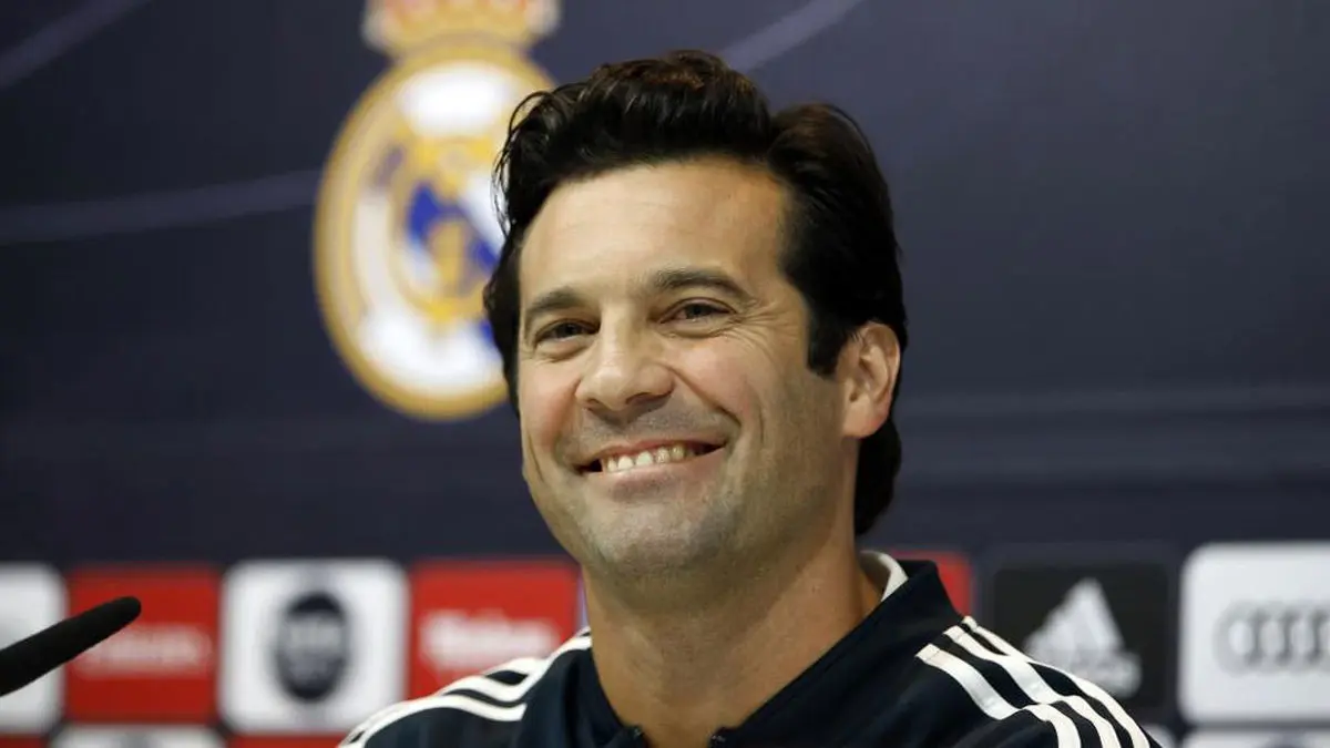 سولاری: بنزما متعصب است و با درد بازی می کند