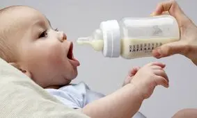 راه‌های سالم نگه داشتن شیر مادر