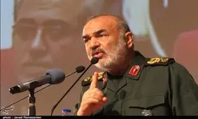 سردار سلامی: قدرت دفاعی ایران سیال و پایان‌ناپذیر است