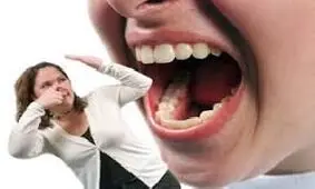 راهکارهای طبیعی از بین بردن بوی بد دهان