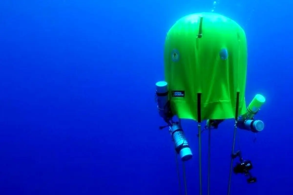 وقتی غواصان زیر آب چادر می‌زنند!