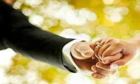 پسرجوانی که هر روز مجبور است از نامزدش خواستگاری کند!