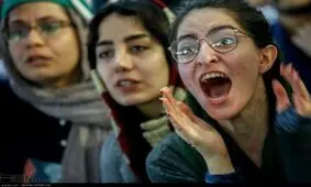 آه و حسرت/ گزارش تصویری تماشای بازی ایران و ژاپن در پردیس چارسو