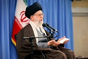 نقش رهبری در ورود اینترنت به ایران در دهه هفتاد