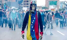 رای الیوم: کودتای ونزولا، پیش نمایشی برای جنگ با ایران است؟!