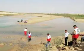 نجات 21 خانوار گرفتار در سیلاب اندیمشک