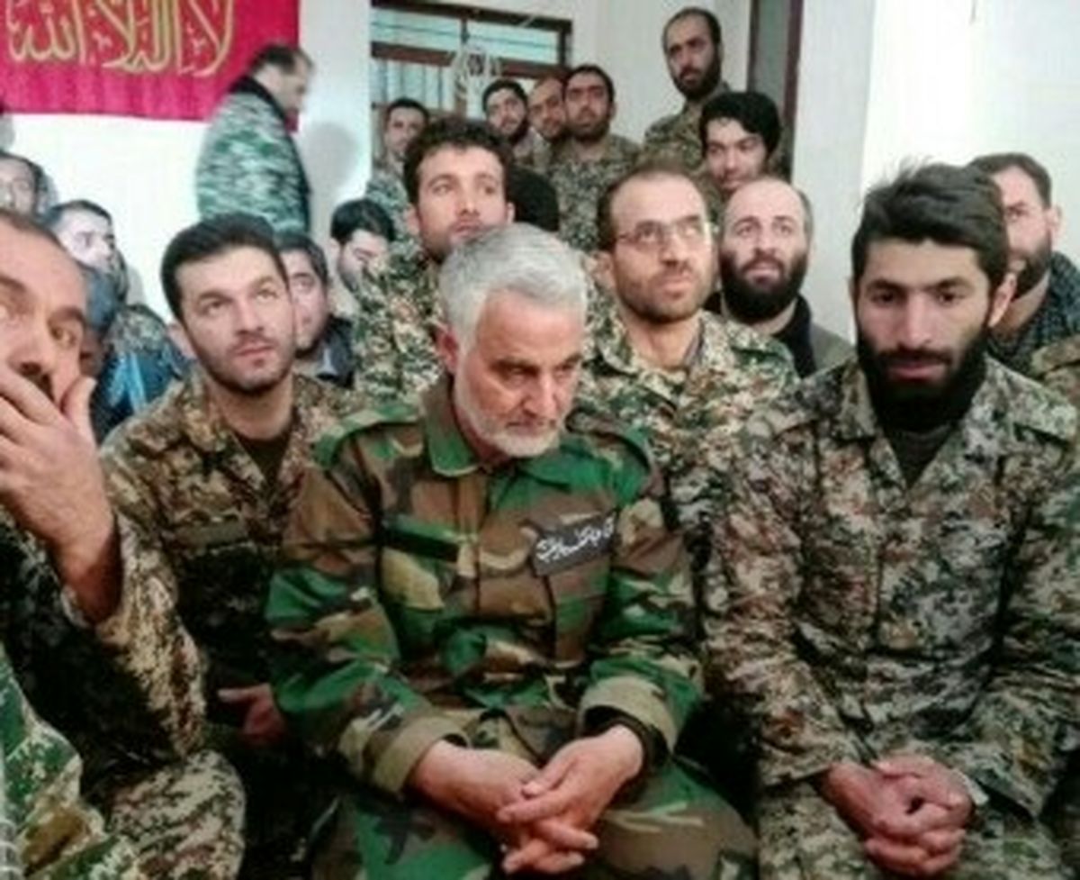 سینه زنی و مداحی شهدای خان طومان لحظاتی قبل از شهادت +فیلم