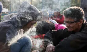 هم‌زیستی شبانه با کارتن خواب‌ها/تجربه زندگی لابه‌لای «نشئه‌گی»