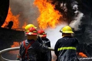 نجات 20 شهروند مشهدی از میان شعله های آتش