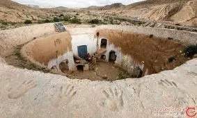 تنها چند خانواده در این روستای زیرزمینی عجیب دوام آورده‌اند! + تصاویر