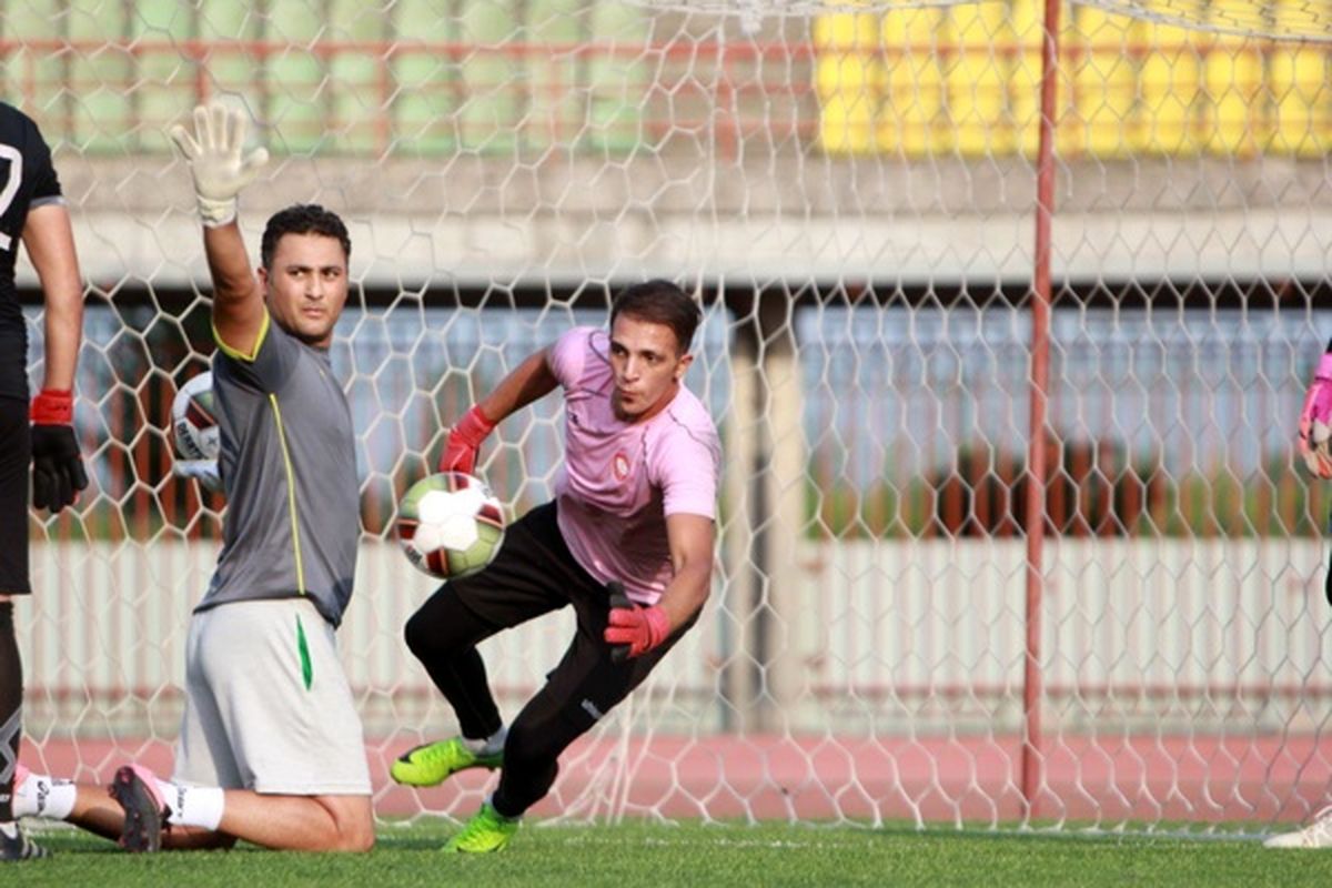 صادقی: کارشناسان برای گل پرسپولیس نظر بدهند