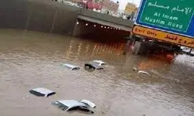 12 کشته و 170 مصدوم بر اثر جاری شدن سیل در عربستان