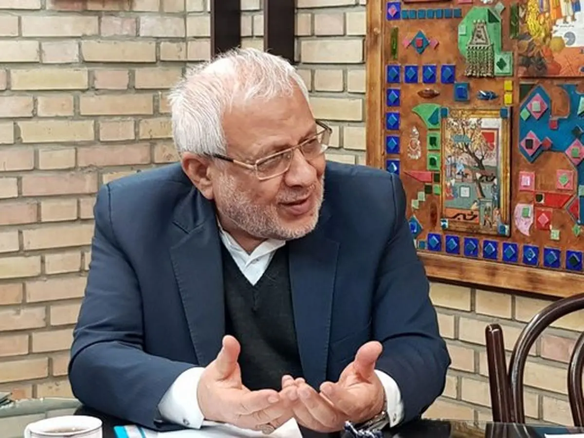 ناگفته‌های خواندنی بادامچیان از روز ۱۲ بهمن سال ۵۷/ علت بدحال شدن امام در بهشت زهرا چه بود؟