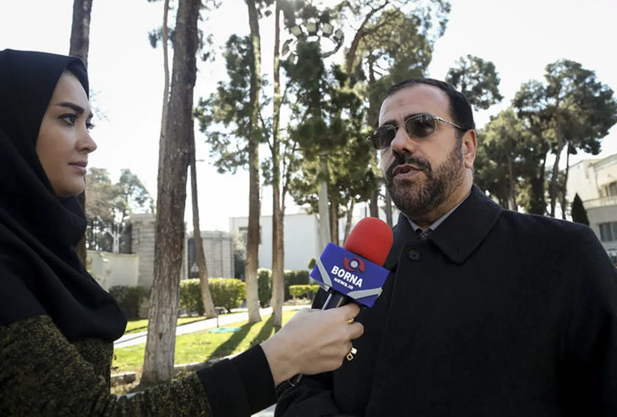 قاضی زاده هاشمی با اصرار خودش استعفا داد/ نمکی گفتگو با نمایندگان را آغاز کرده است