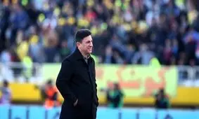 در شان و شخصیت من نیست که جواب این آدم بیمار را بدهم