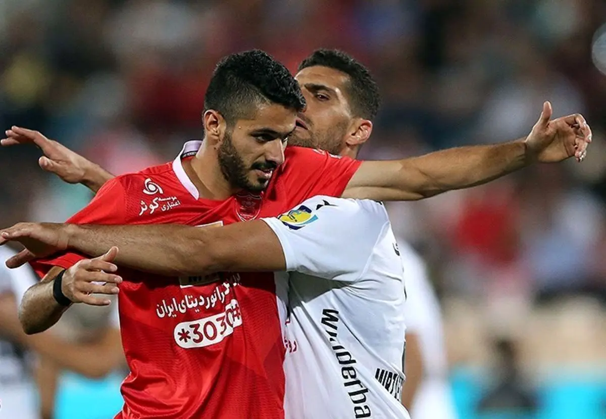 تقابل پرسپولیس با علی کریمی با پنجره باز!