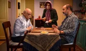 استوری سردبیر روزنامه «جام جام» در اعتراض به فیلم "بنفشه آفریقایی"