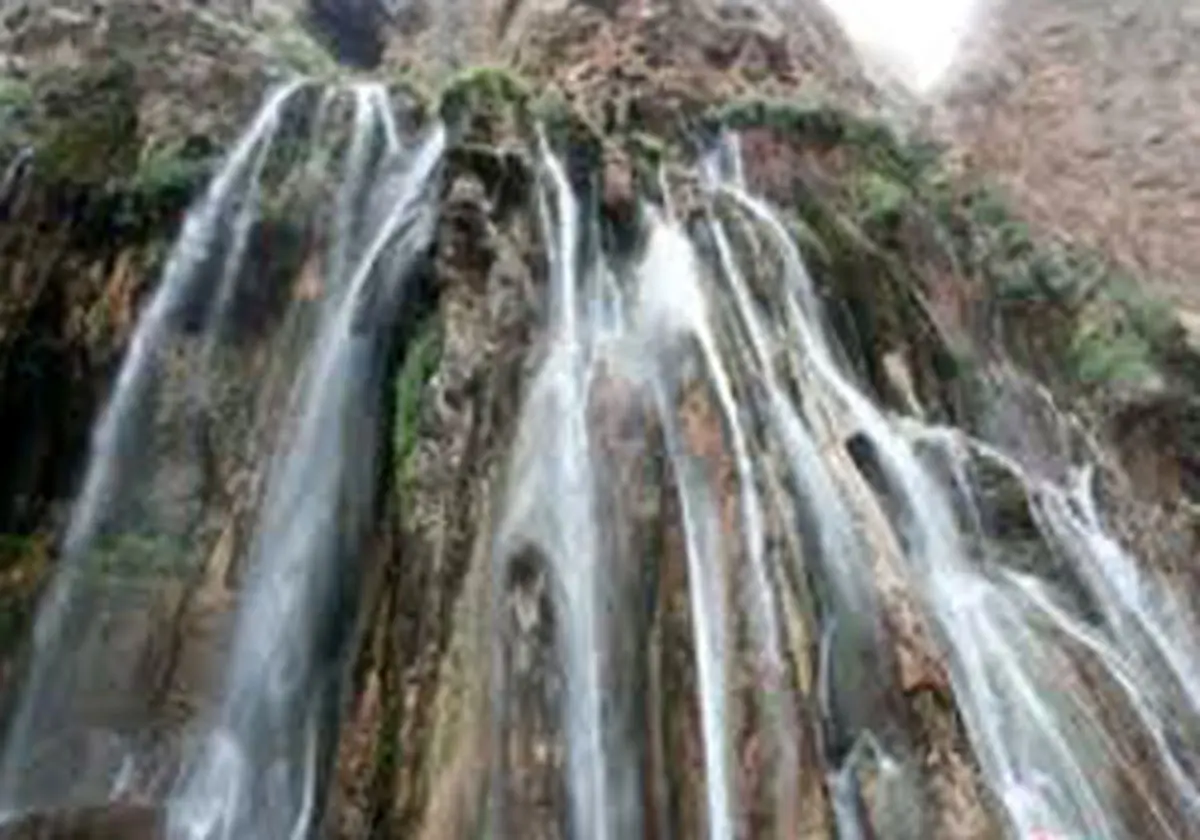 غرق شدن ۳ کوهنورد اصفهانی در آبشار تنگ تامرادی شهرستان بویراحمد