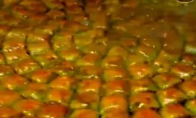 طرز تهیه باقلوای استانبولی