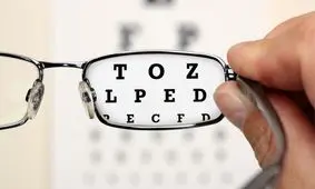 چرا چشم‌های شما تار می‌بیند؟