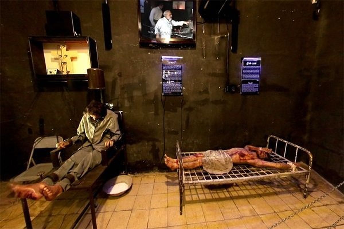 ویدئو/رویارویی شکنجه‌گر ساواک با زندانیان شکنجه‌شده پس از ۴۰ سال!