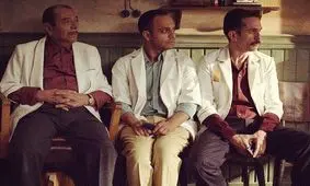 ویدئو/ ورود بازیگران فیلم «مسخره باز» به مراسم فتوکال