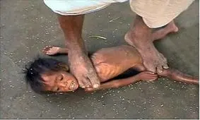 5 سنت بسیار عجیب و غریب هندوها!! (+عکس)