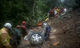 ۲۹ کشته و زخمی در حادثه ریزش بزرگراهی در بولیوی