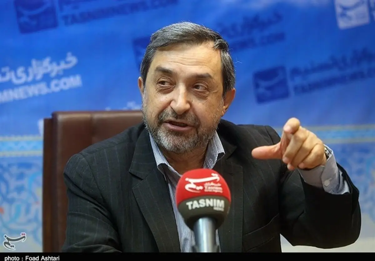عبدخدایی: برگزاری تئاترهای مذهبی با نظارت آیت‌الله خامنه‌ای و بازی "رضا کیانیان"/ بهزاد نبوی در زندان مارکسیست بود