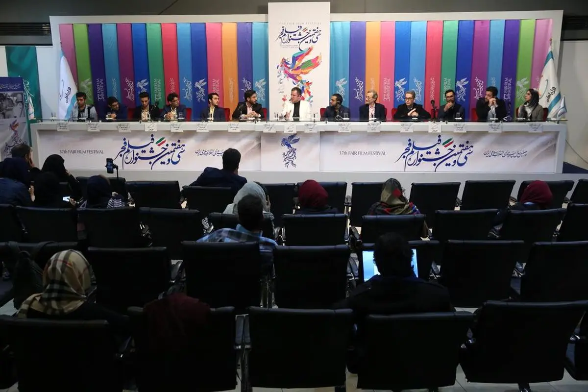 مدیران جشنواره سر بنیامین را بریدند