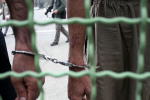 دستگیری ۱۳ نفر از عاملان افیونی، سارقان و مجرمان سابقه دار در نوشهر
